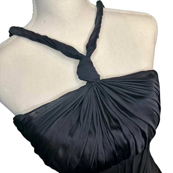 Celeb Worn Rafael Cennamo Silk Black Twist Strap Halter Neck Pleated Gown Size 4 - Picture 11 of 16